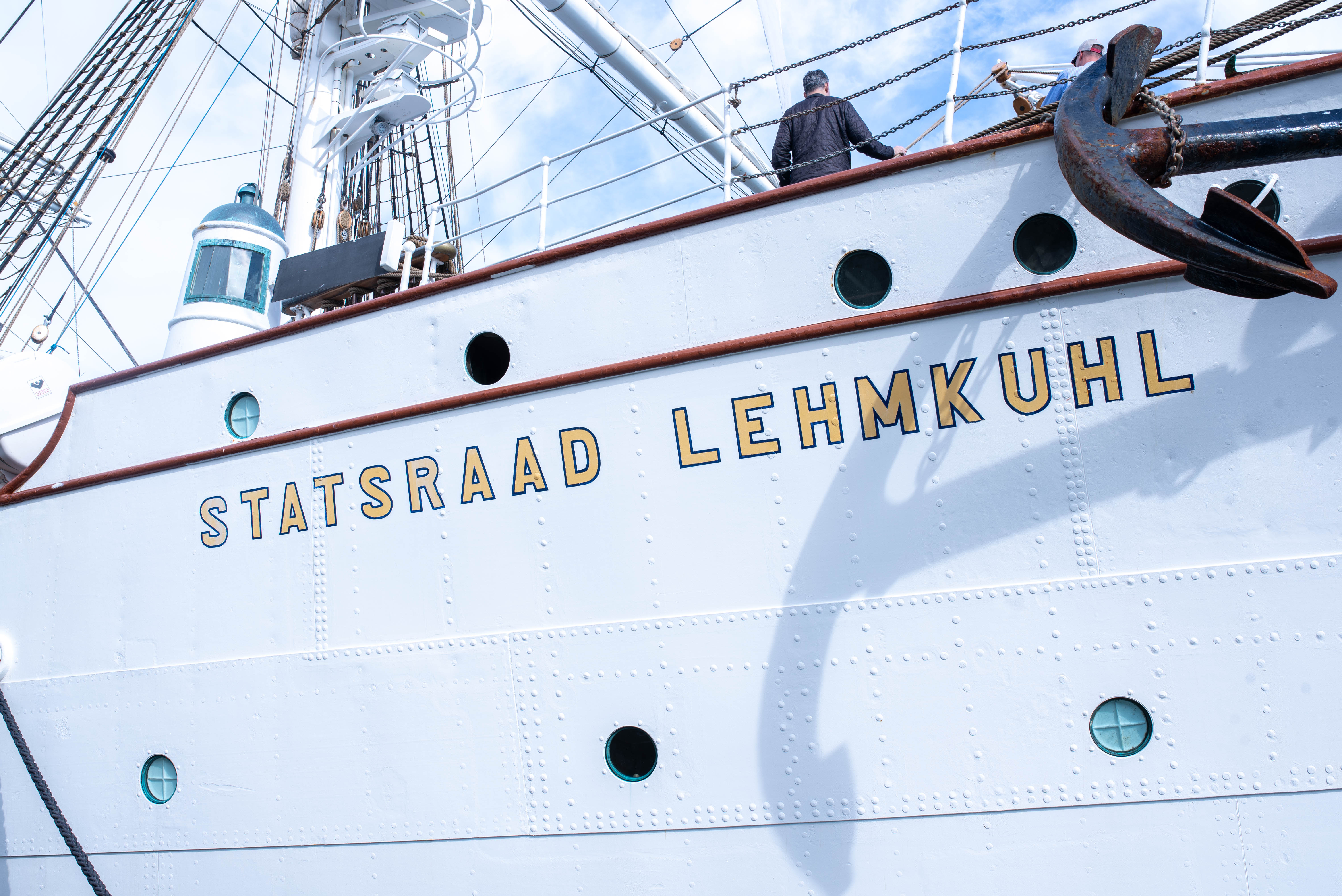 Drew Welcomes the One Ocean Expedition to San Francisco, Showcasing Message in a Bottle Drew Welcomes the One Ocean Expedition to San Francisco, Showcasing Message in a Bottle