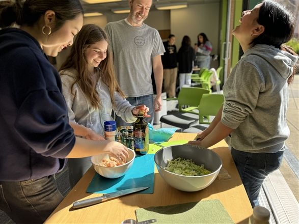 DEALL is Just Around the Corner! DEALL is Just Around the Corner!